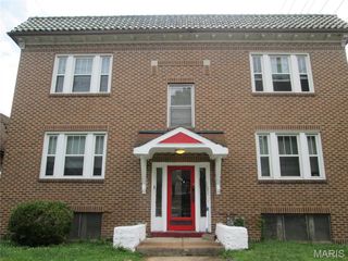 6532 Bartmer Avenue, University City, MO 63130