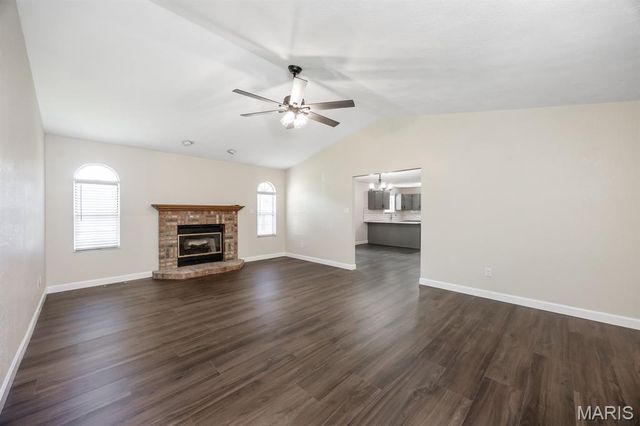 1 Cheryl Drive, Mascoutah, IL 62258