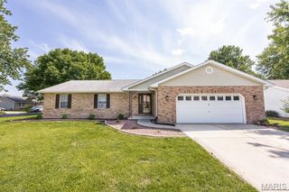 1 Cheryl Drive, Mascoutah, IL 62258