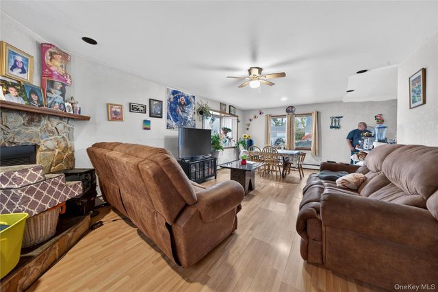 682 Lowell Street, Westbury, NY 11590