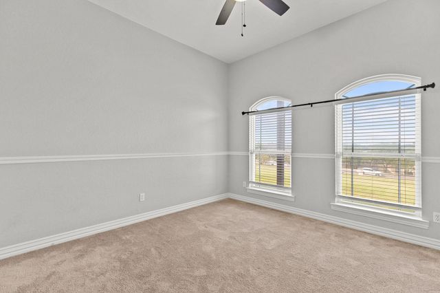 417 Apache Pass, Hutto, TX 78634