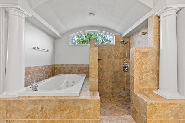 417 Apache Pass, Hutto, TX 78634