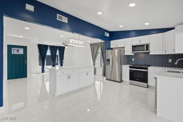 2174 East Russell Road, Las Vegas, NV 89119