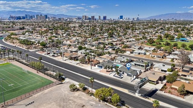 2174 East Russell Road, Las Vegas, NV 89119