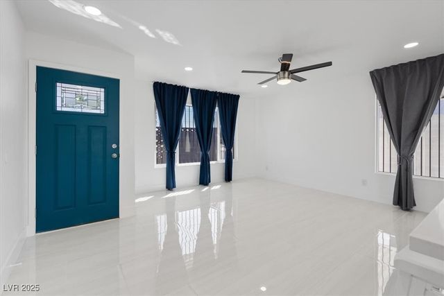 2174 East Russell Road, Las Vegas, NV 89119