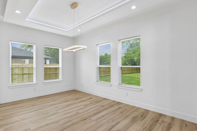 1239 N Tillery Avenue, Dallas, TX 75211