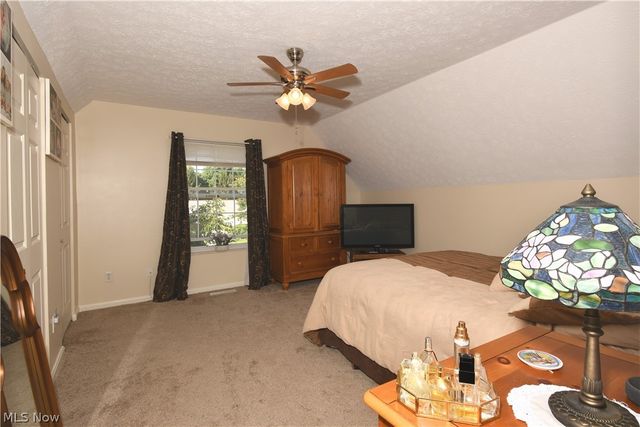 24577 Meadow Lane 36, Olmsted Falls, OH 44138