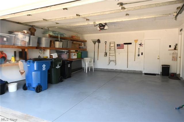 24577 Meadow Lane 36, Olmsted Falls, OH 44138