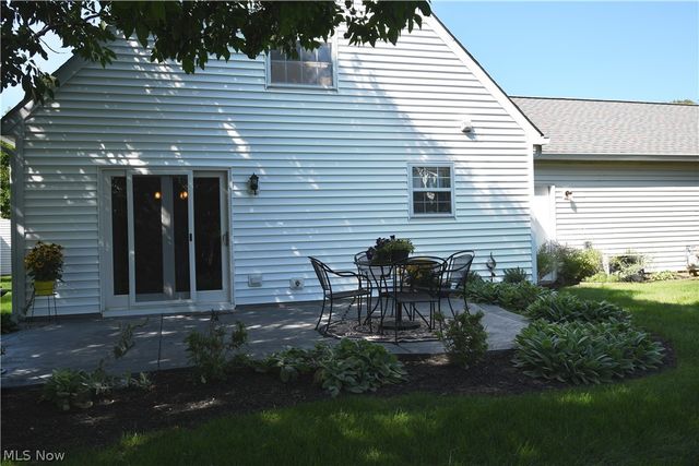 24577 Meadow Lane 36, Olmsted Falls, OH 44138