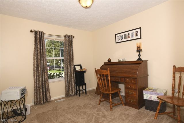 24577 Meadow Lane 36, Olmsted Falls, OH 44138