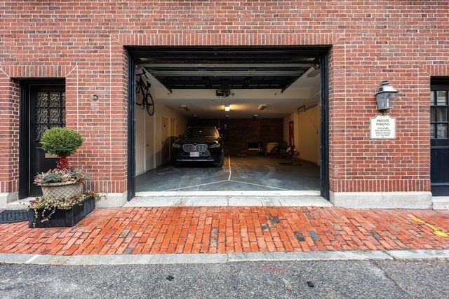 23-25 Beaver Place, Boston, MA 02108