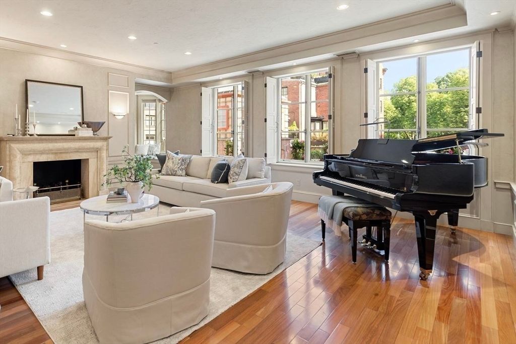 23-25 Beaver Place, Boston, MA 02108