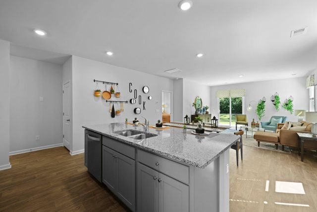 2969 Fernwood Drive, North Charleston, SC 29406