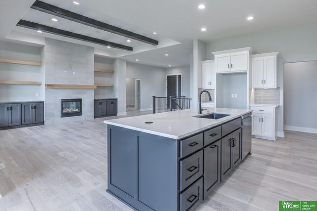 5502 N 213th Street, Elkhorn, NE 68022