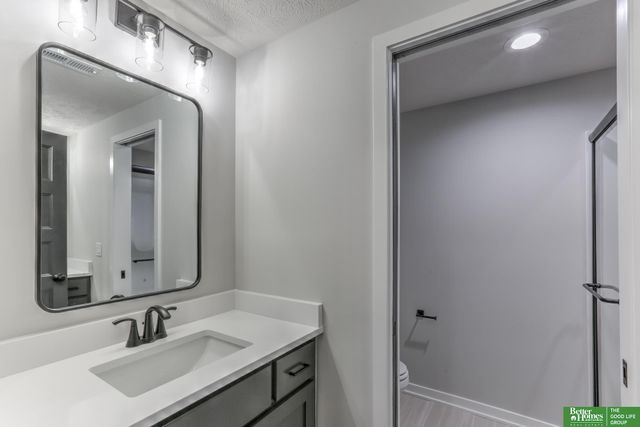 5502 N 213th Street, Elkhorn, NE 68022