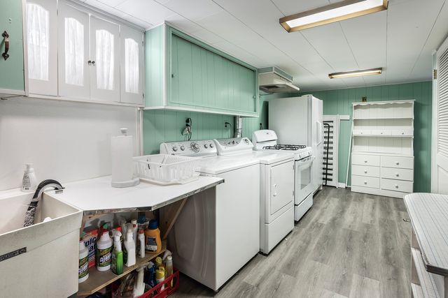 5337 W Ardmore Avenue, Chicago, IL 60646