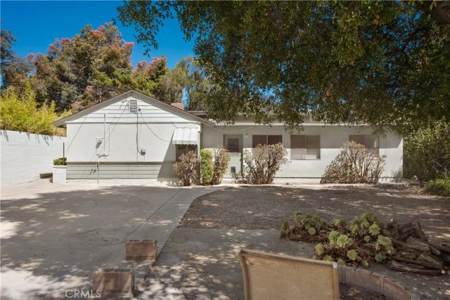 1143 Oxford Avenue, Claremont, CA 91711