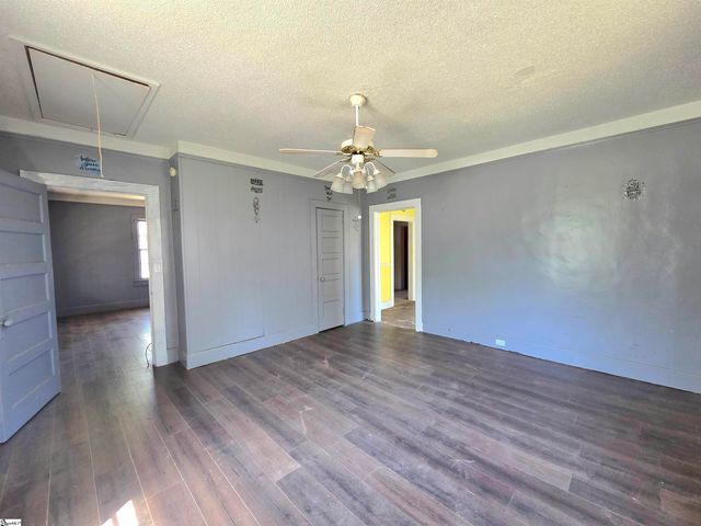 28 Circle Street, Travelers Rest, SC 29690