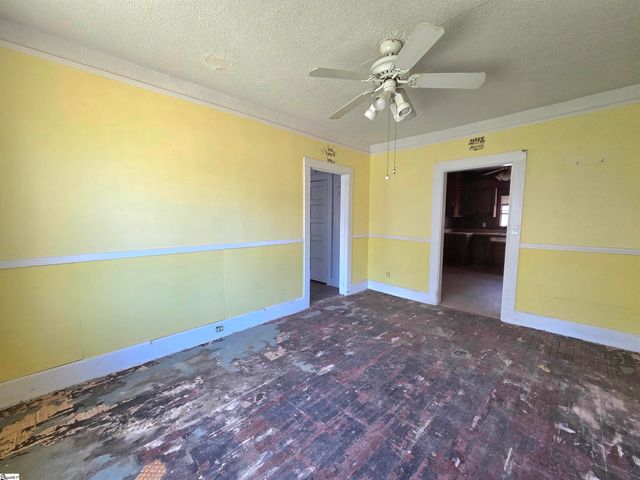 28 Circle Street, Travelers Rest, SC 29690