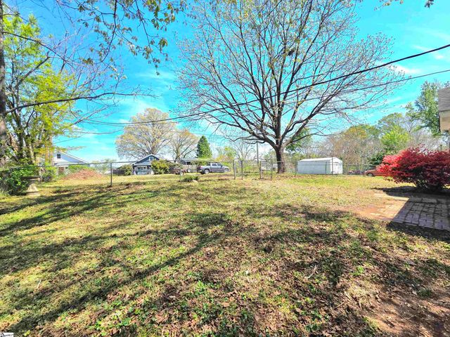 28 Circle Street, Travelers Rest, SC 29690