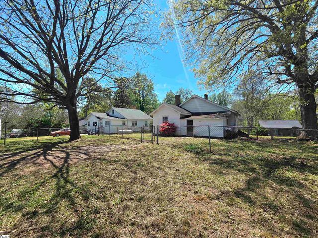 28 Circle Street, Travelers Rest, SC 29690