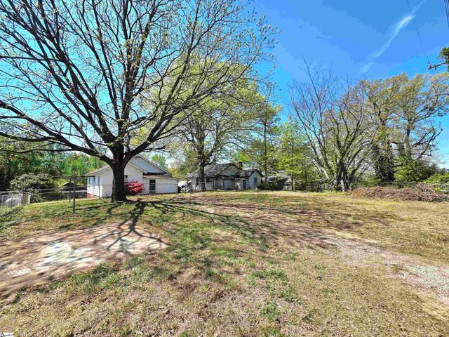 28 Circle Street, Travelers Rest, SC 29690