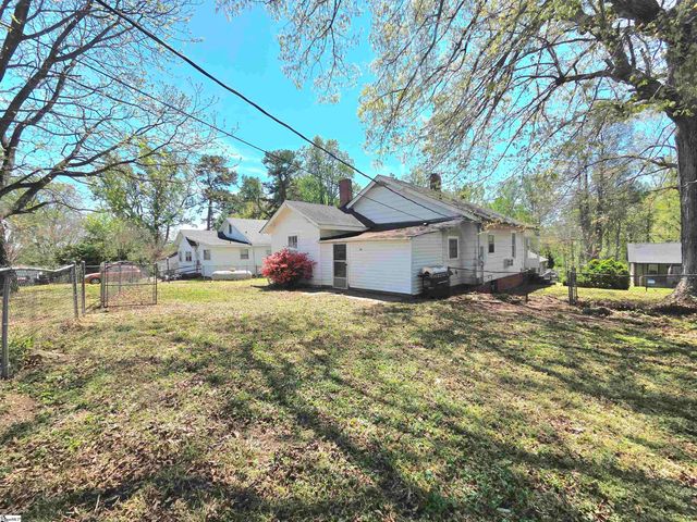 28 Circle Street, Travelers Rest, SC 29690