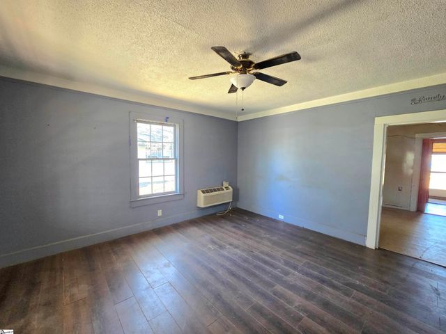 28 Circle Street, Travelers Rest, SC 29690