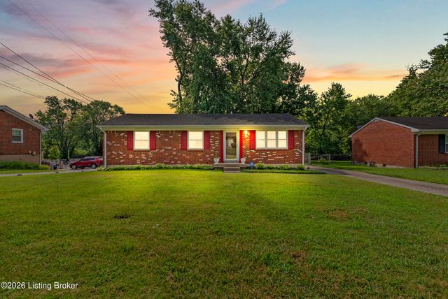 3902 Iron Horse Way, Louisville, KY 40272