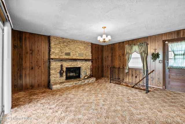 3902 Iron Horse Way, Louisville, KY 40272