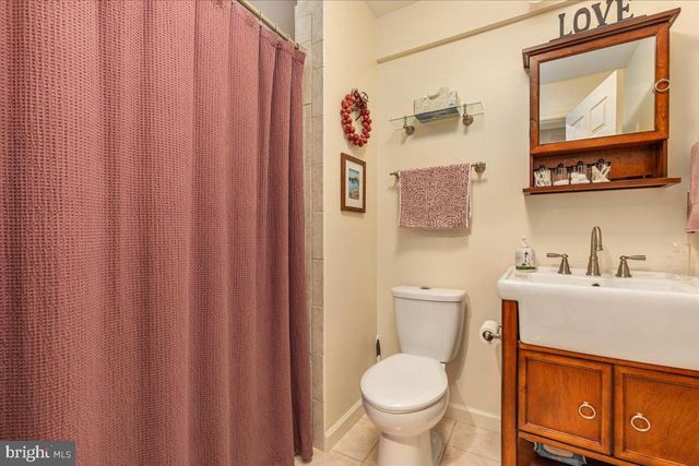 120 APRIL AVE, Stephens City, VA 22655