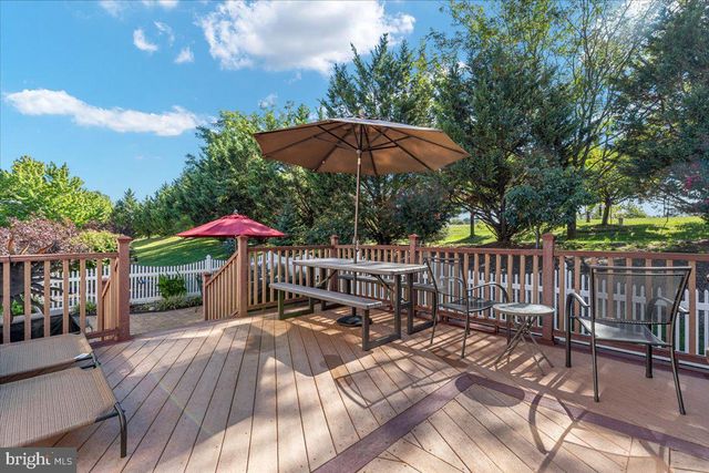 120 APRIL AVE, Stephens City, VA 22655