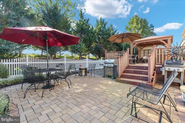120 APRIL AVE, Stephens City, VA 22655