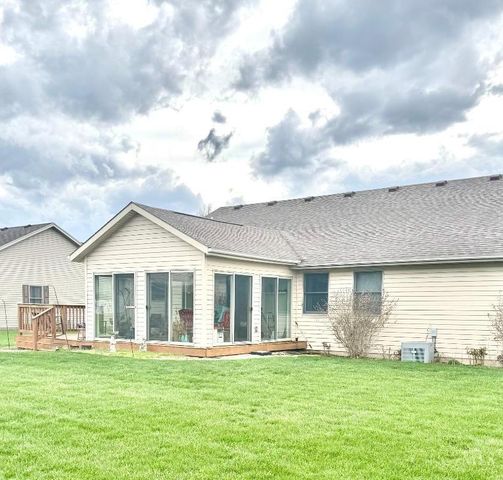 918 Willow Bend Drive, Wilmington, OH 45177