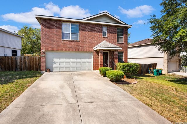 9111 Spiral Woods, Universal City, TX 78148
