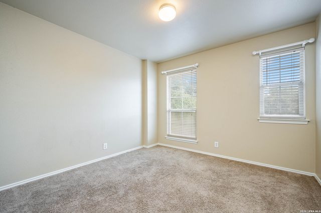 9111 Spiral Woods, Universal City, TX 78148