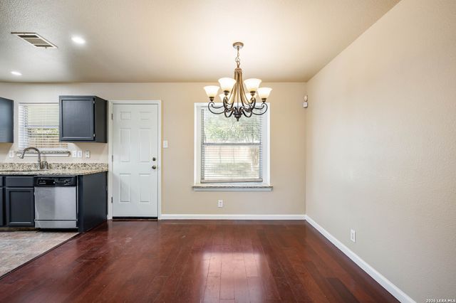 9111 Spiral Woods, Universal City, TX 78148