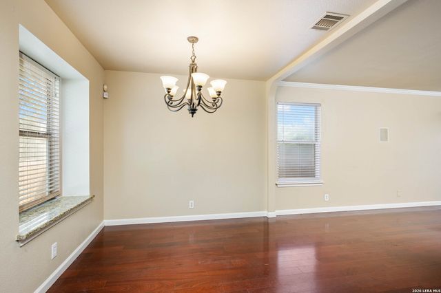 9111 Spiral Woods, Universal City, TX 78148