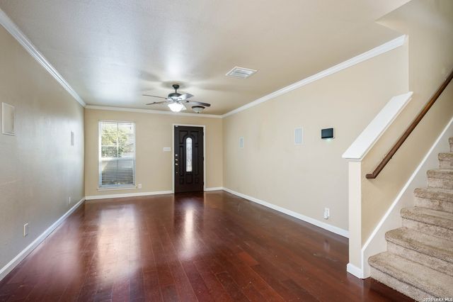 9111 Spiral Woods, Universal City, TX 78148