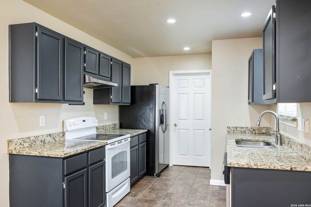 9111 Spiral Woods, Universal City, TX 78148