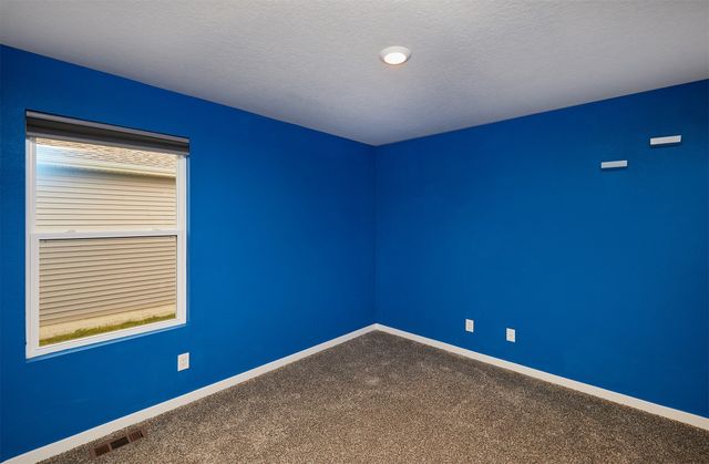 1051 35th Street SW, Altoona, IA 50009