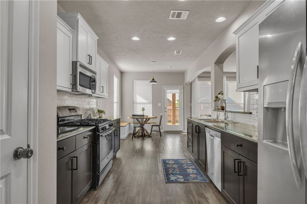 4203 Quartz Creek Court, College Station, TX 77845 — photo 5