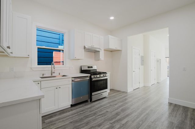 1778 8th St., Oakland, CA 94607