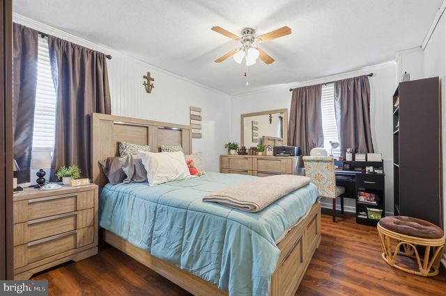 361 VALLEY RD, Warminster, PA 18974