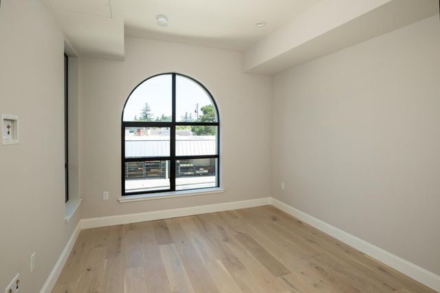 450 First Street 204, Los Altos, CA 94022
