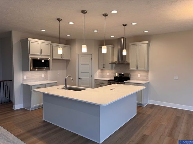 20522 Riviera Drive, Gretna, NE 68028