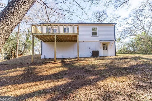 102 Oregon Court, Warner Robins, GA 31093