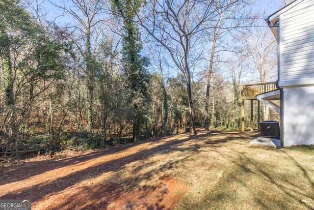 102 Oregon Court, Warner Robins, GA 31093