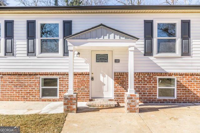 102 Oregon Court, Warner Robins, GA 31093