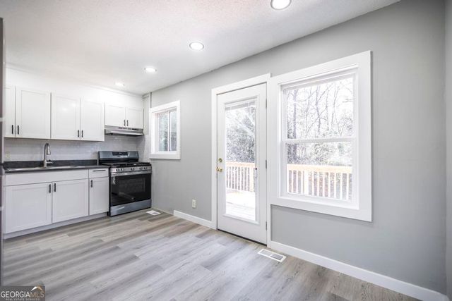 102 Oregon Court, Warner Robins, GA 31093